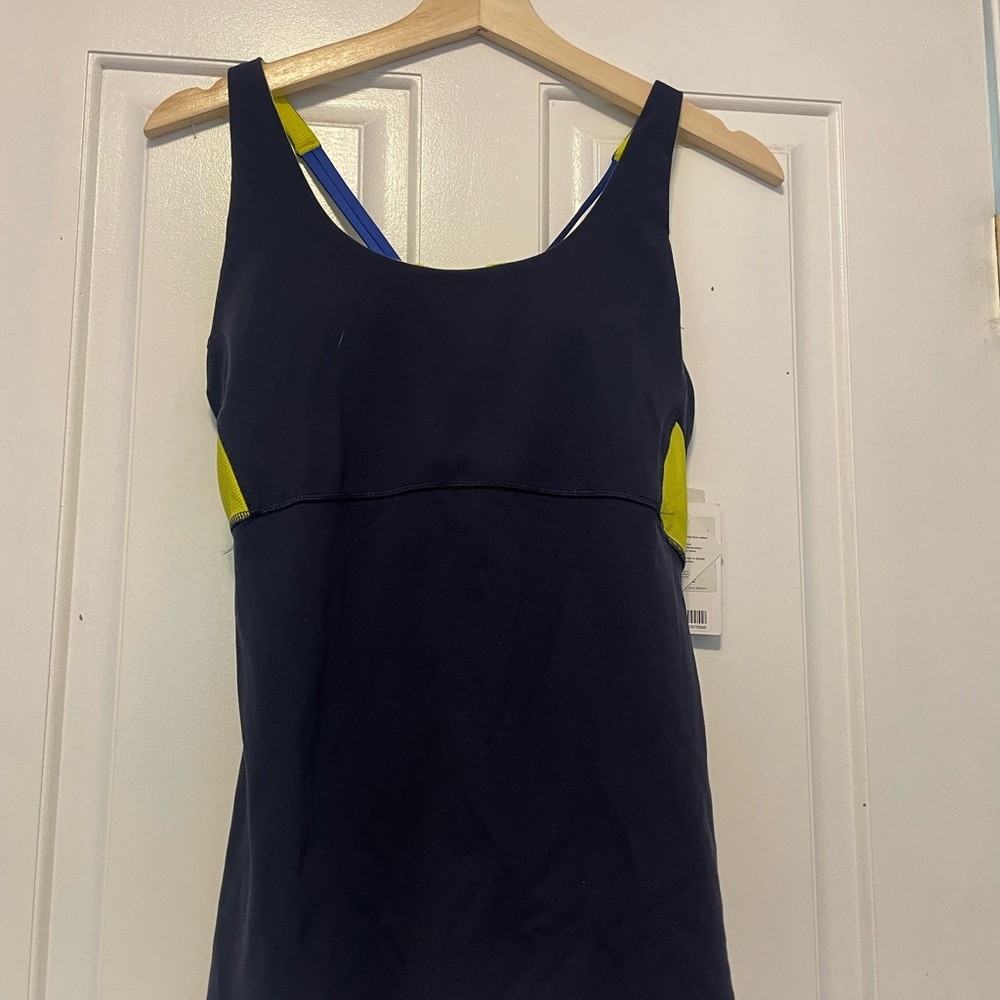 NEW Athleta Start Up tank